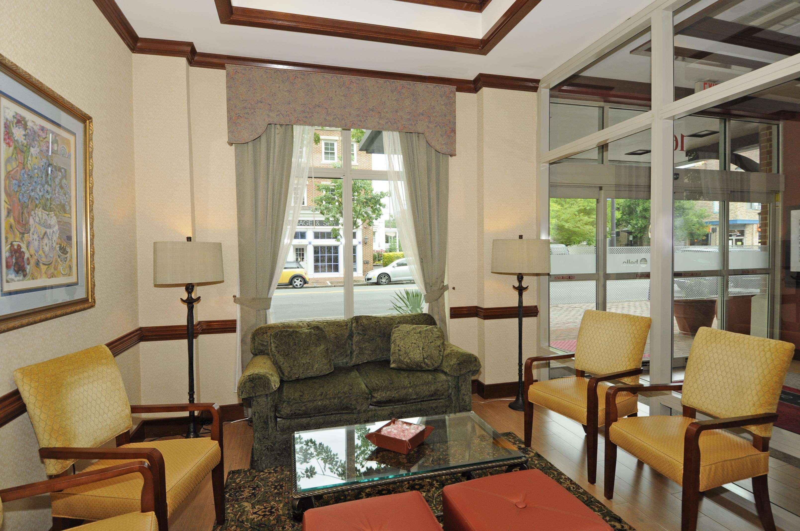 Hampton Inn Alexandria/Old Town מראה חיצוני תמונה