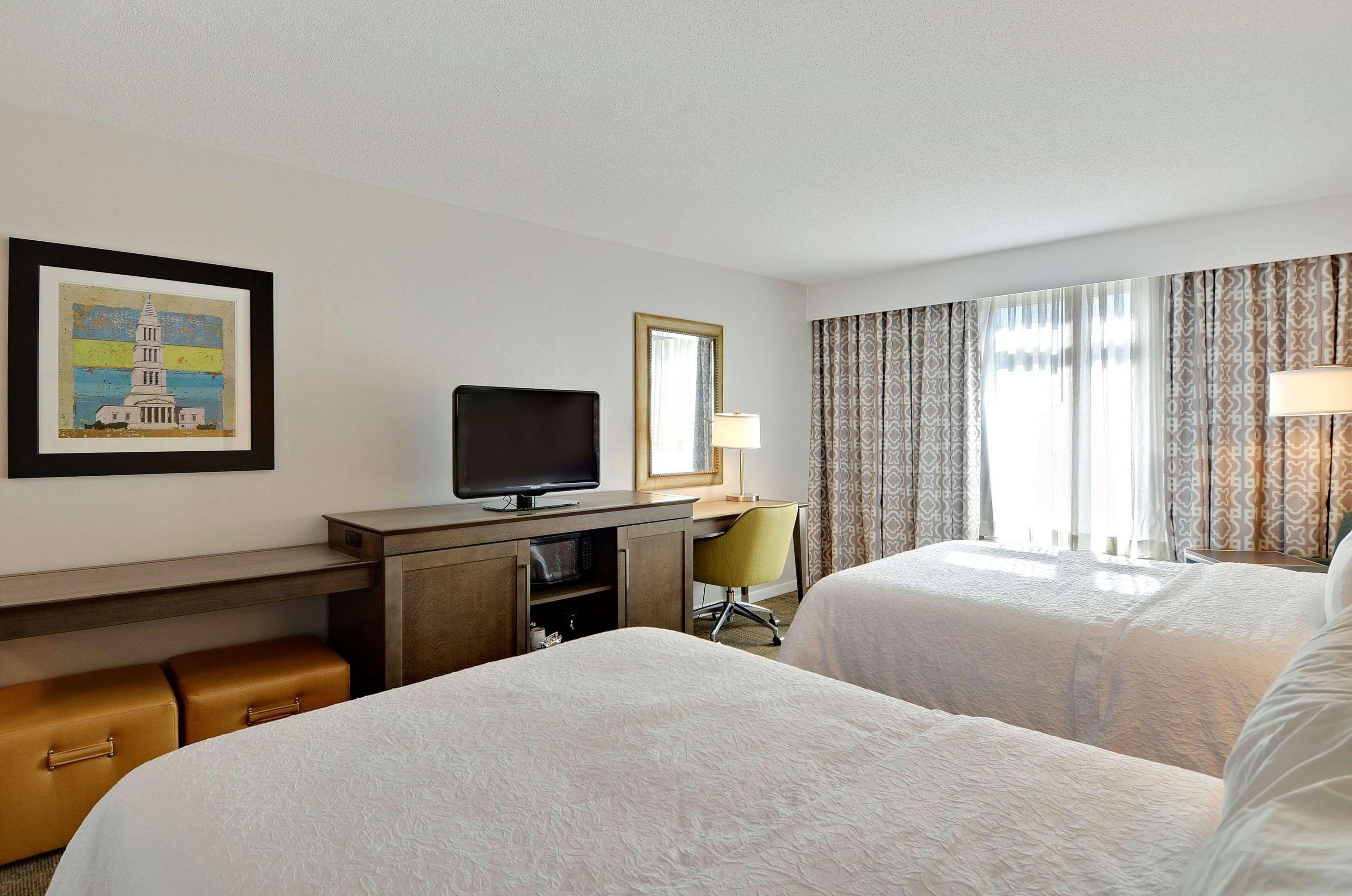 Hampton Inn Alexandria/Old Town מראה חיצוני תמונה
