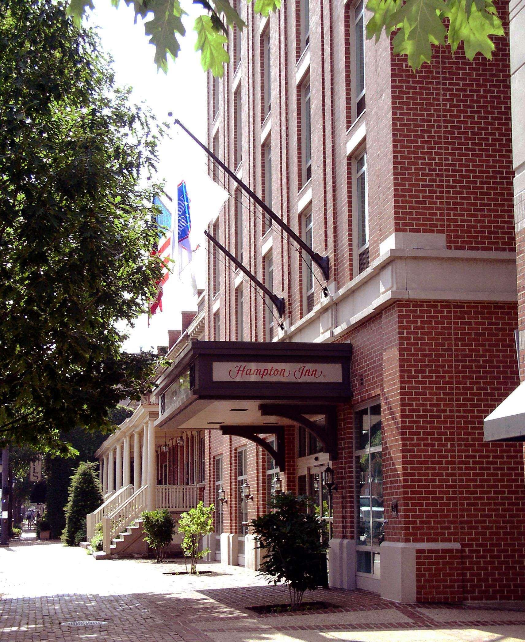 Hampton Inn Alexandria/Old Town מראה חיצוני תמונה