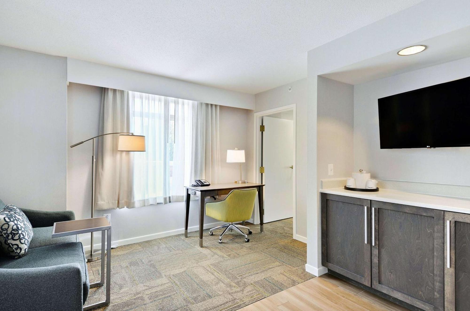 Hampton Inn Alexandria/Old Town מראה חיצוני תמונה