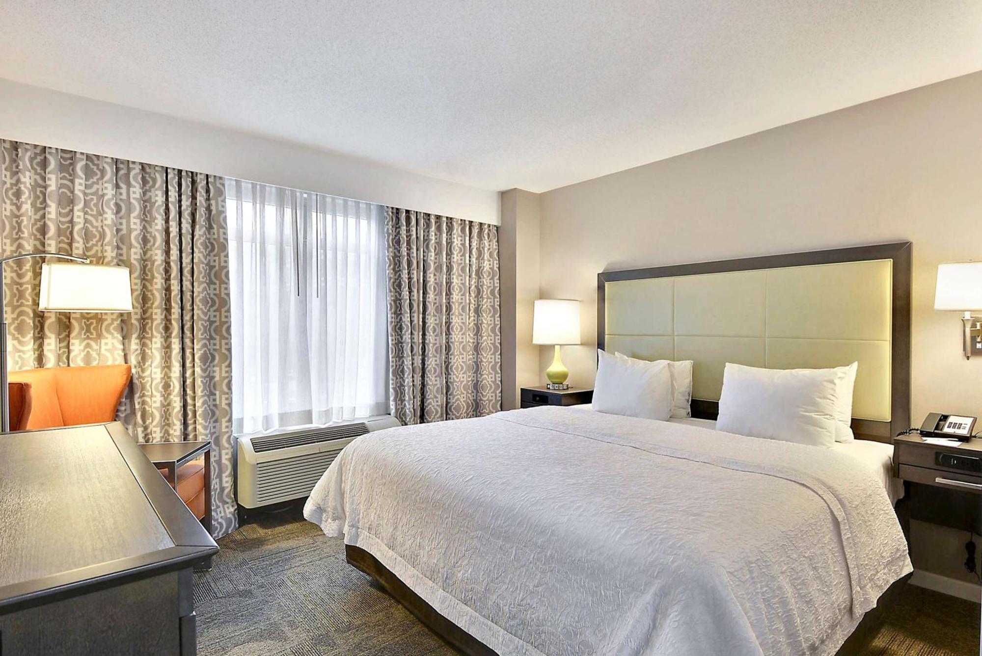 Hampton Inn Alexandria/Old Town מראה חיצוני תמונה