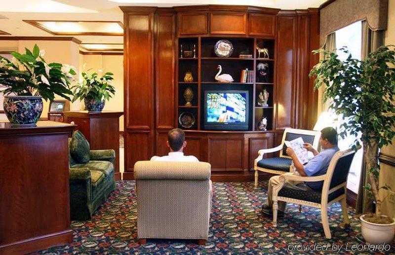 Hampton Inn Alexandria/Old Town מראה פנימי תמונה