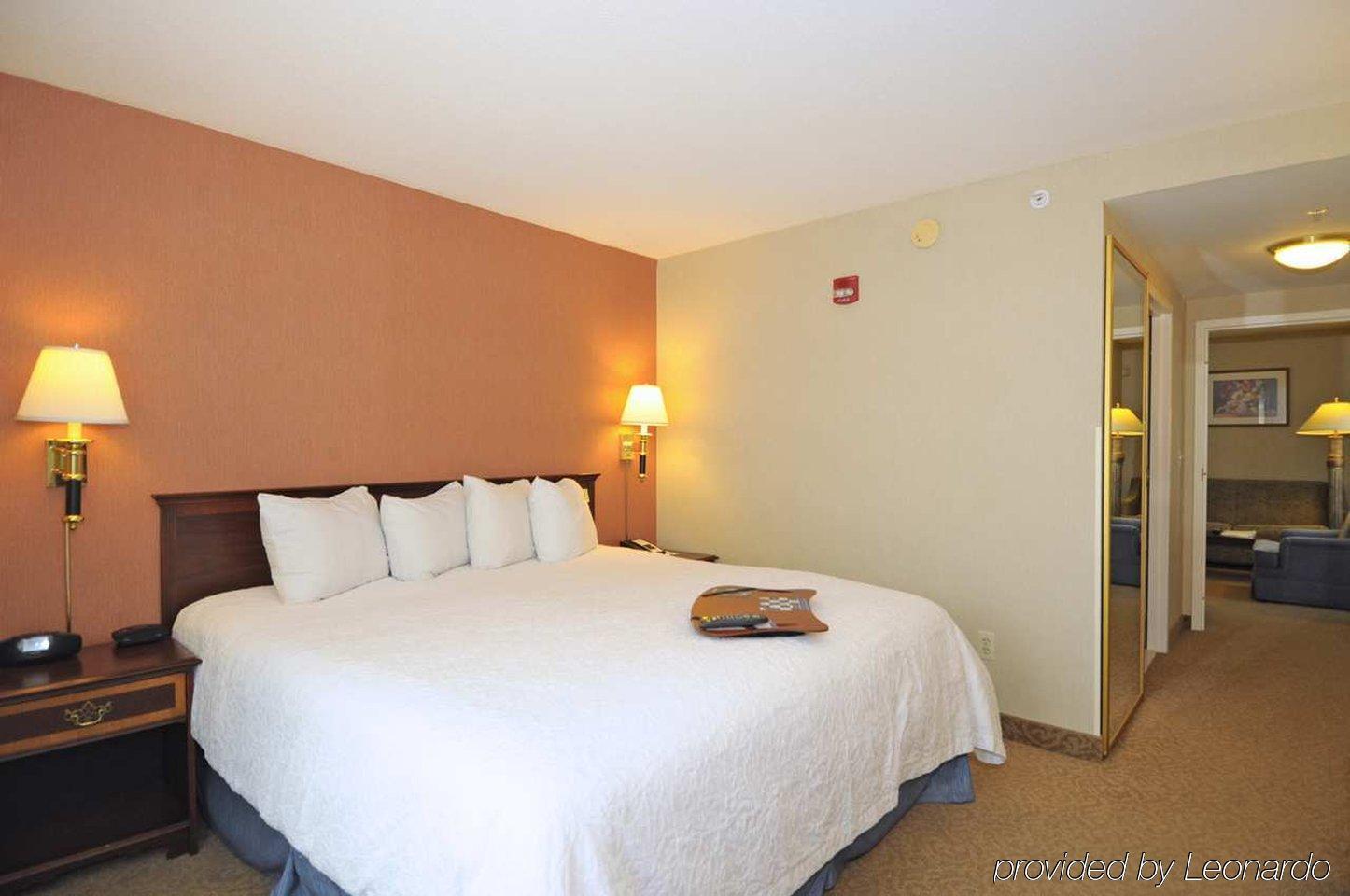 Hampton Inn Alexandria/Old Town מראה חיצוני תמונה