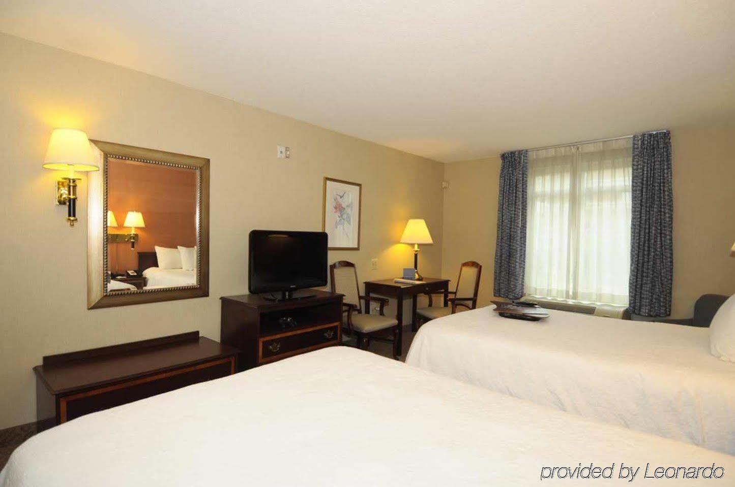 Hampton Inn Alexandria/Old Town מראה חיצוני תמונה
