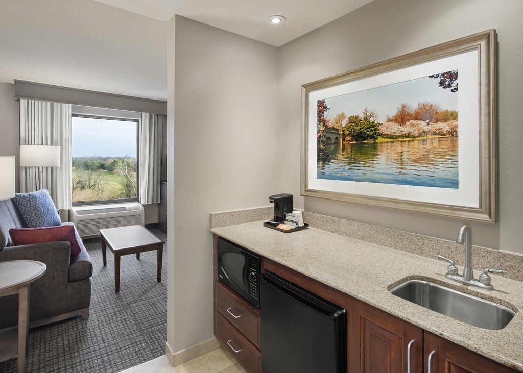 Hampton Inn Alexandria/Old Town מראה חיצוני תמונה