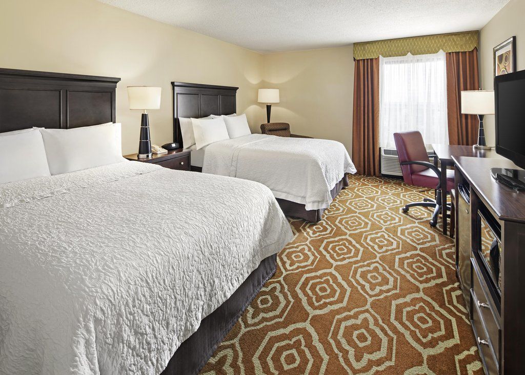 Hampton Inn Alexandria/Old Town מראה חיצוני תמונה