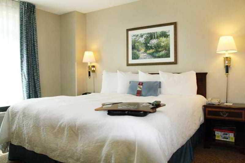 Hampton Inn Alexandria/Old Town חדר תמונה